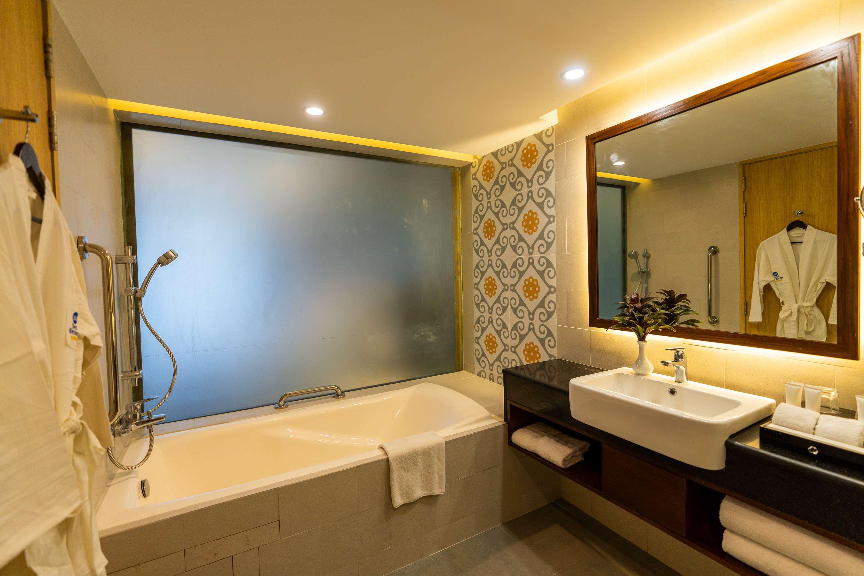 Best Western Heritage Cox's Bazar Eksteriør bilde